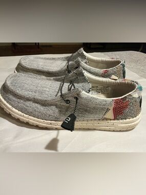 Hey Dude Wally Funk Multi- Color Woven Slip-On Loafer Mens 11 Lightweight